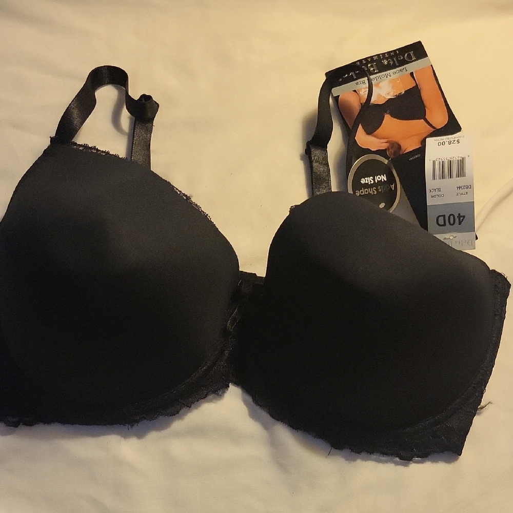 40 D Delta Burke underwire Bra New With Tags